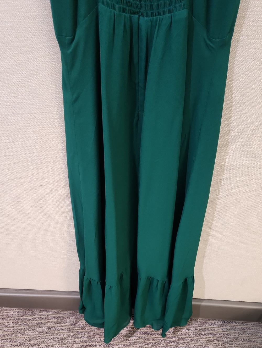 Reformation Emersyn Dress Size 2 - Picture 7 of 15
